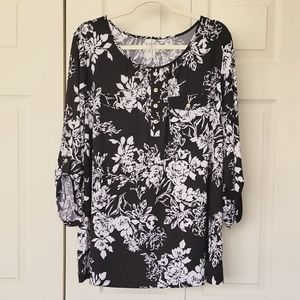 PerSeption Floral Black and White Women's Top 2X